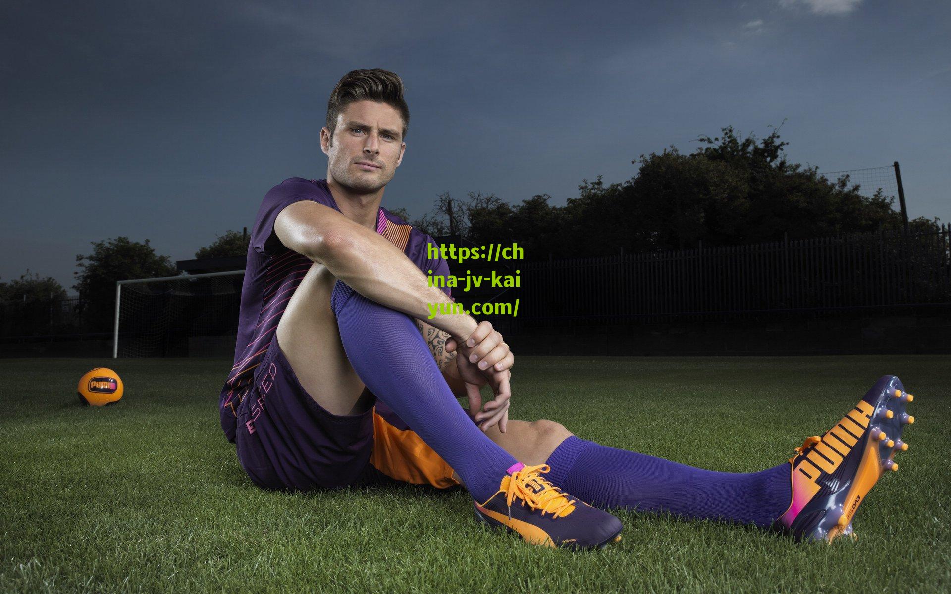 未来之星李雨汧的梦想技能包，詹皇暴扣、字母哥身形与乔治控运的完美融合